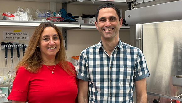 פרופ' אורי בן דוד ופרופ' רונית סצ'י פאינרו 